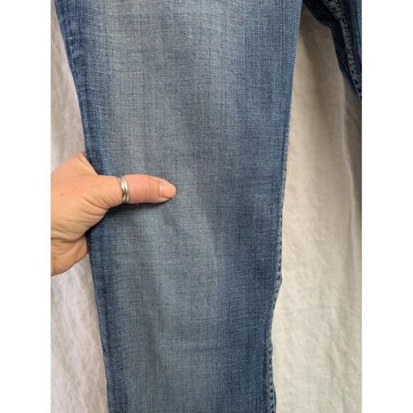 Buckle BKE Mya denim women's sz 30 x 33 boot cut low rise distressed stretch E5 - Picture 3 of 12